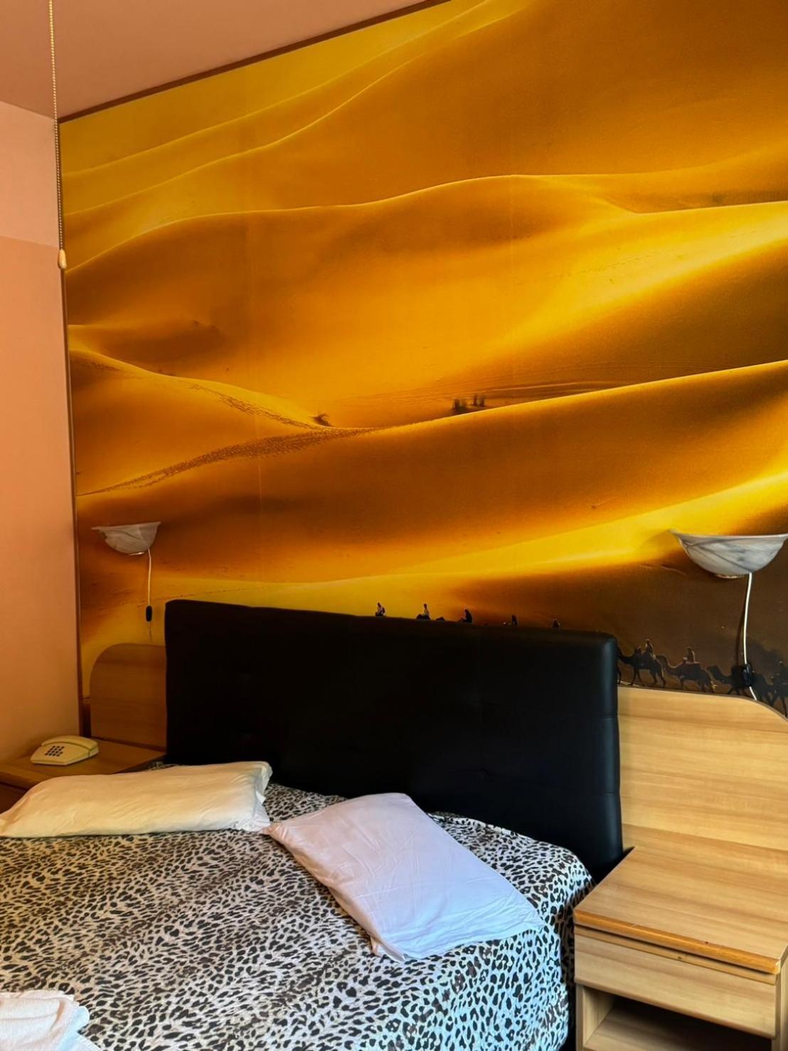 Sleep Well Hotel Total 2 Stelle Pisogne Quarto foto