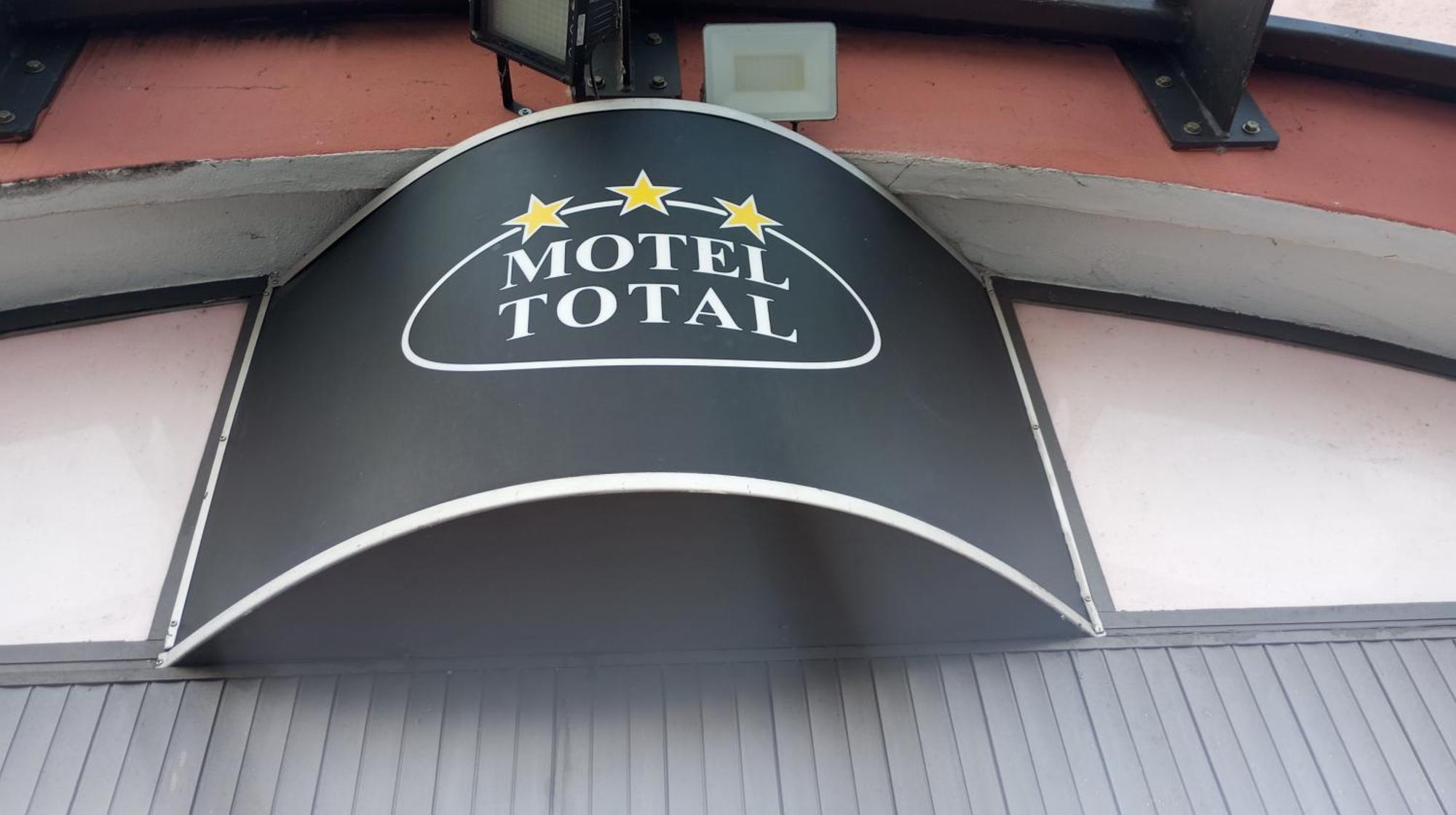 Sleep Well Hotel Total 2 Stelle Pisogne Exterior foto